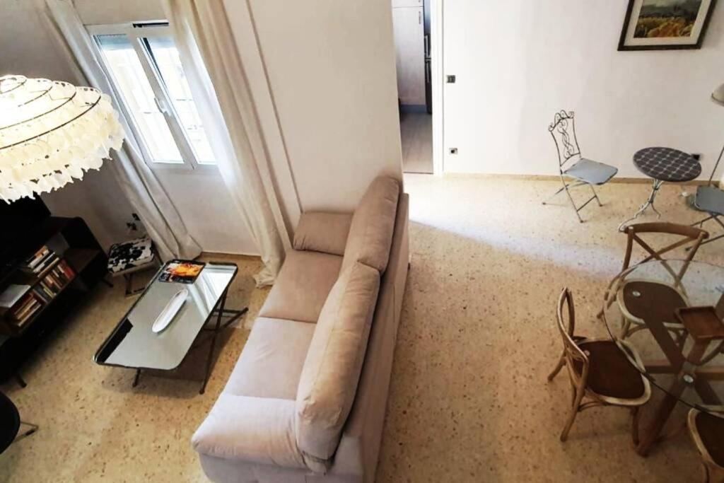 セビリアEl Patio De San Bernardoアパートメント エクステリア 写真